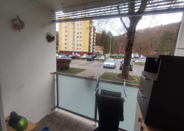 Predáme 1-izbový byt v Trenčianských Tepliciach