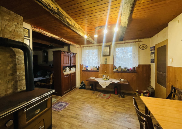 REZERVOVANÉ - Chalupa v obci Boliarov iba 20 minút od Košíc