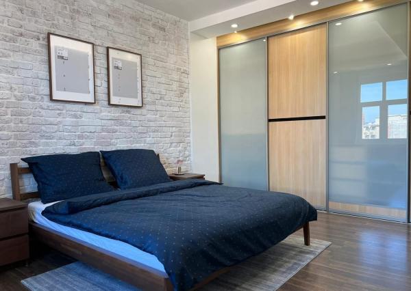 PRENAJATÉ - Na prenájom 2-izbový byt s parkovaním Bratislava-Staré Mesto