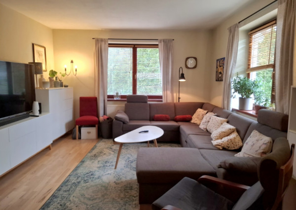 IBA U NÁS! Rodinný dom s väčšou záhradou - Lednické Rovne