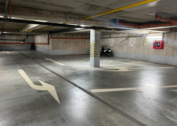Parkovacie miesto/státie, Mäsiarska ul., Košice