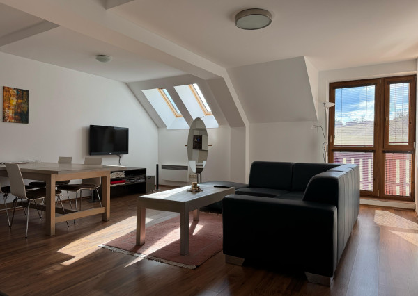 Exkluzívny 2-izbový zariadený apartmán s garážou Donovaly