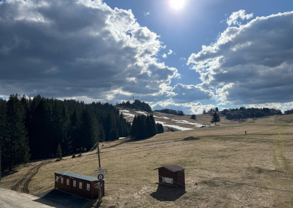 Exkluzívny 2-izbový zariadený apartmán s garážou Donovaly