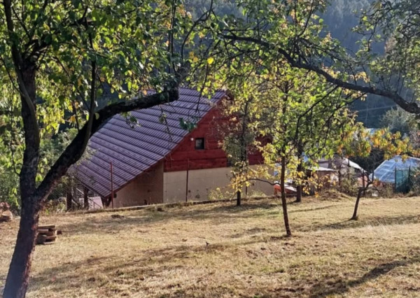 Pozemok nad Belianskym jazerom