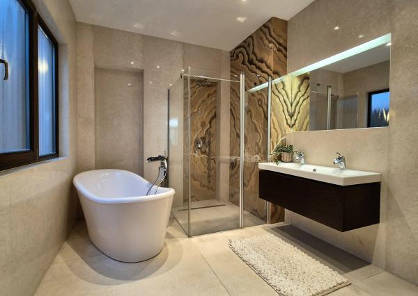 Nadštandardný byt v diplomatickej štvrti, Bratislava-centrum