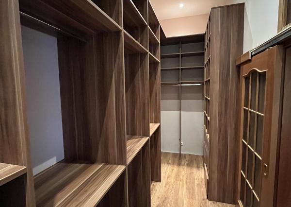 Nadštandardný byt v diplomatickej štvrti, Bratislava-centrum