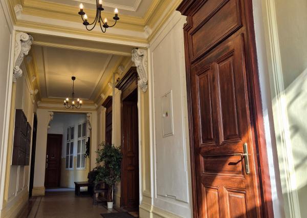 Nadštandardný byt v diplomatickej štvrti, Bratislava-centrum