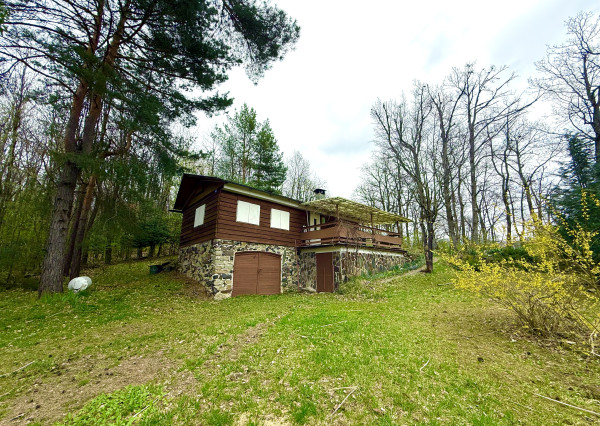 Znížená cena ! Ponúkame na predaj chatu vo Vyšná Kamenica