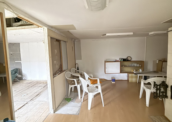 Znížená cena ! Ponúkame na predaj chatu vo Vyšná Kamenica