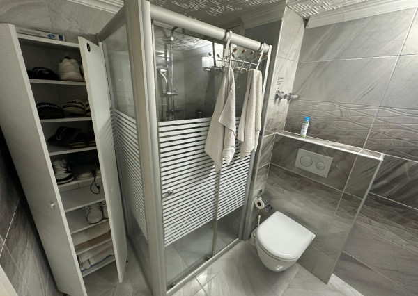 IBA U NÁS! Na predaj 3i apartmán v centre Kemeru, 85m2