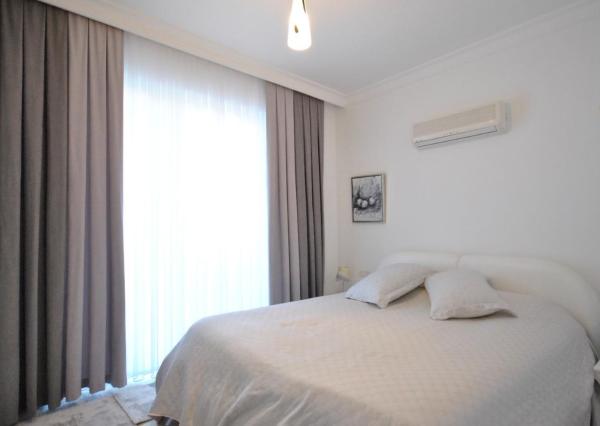 IBA U NÁS! Na predaj 4i mezon. apart.v centre Kemeri, 130m2