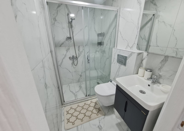 IBA U NÁS! Na predaj 4i apartmán s terasou v Kemeri, 180m2