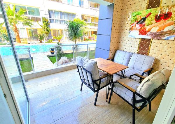 IBA U NÁS! Na predaj 4i apartmán s terasou v Kemeri, 180m2