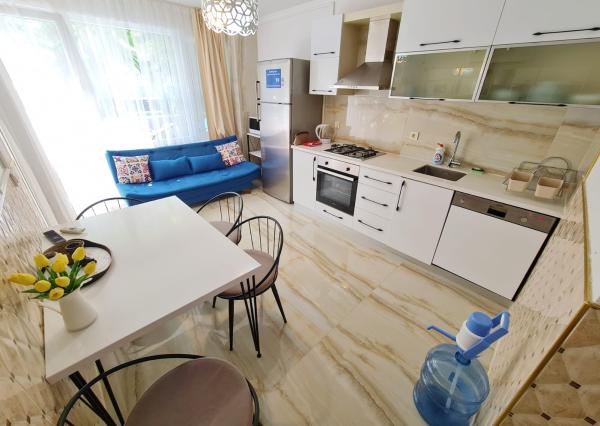 IBA U NÁS! Na predaj 4i apartmán s terasou v Kemeri, 180m2