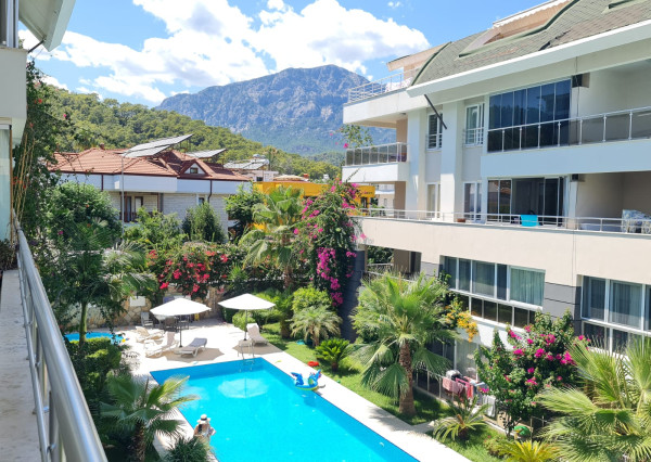 IBA U NÁS! Na predaj 4i apartmán s terasou v Kemeri, 180m2