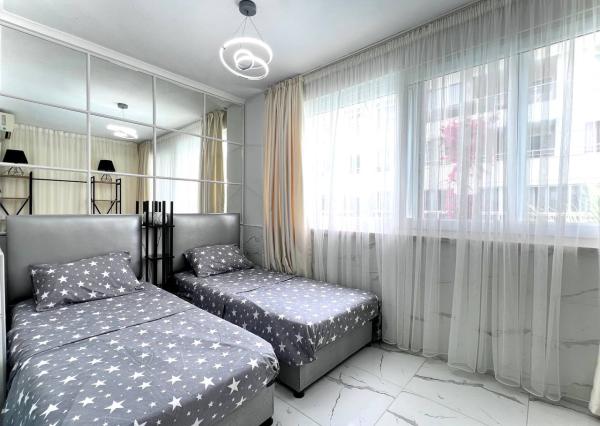 IBA U NÁS! Na predaj 4i apartmán s terasou v Kemeri, 180m2