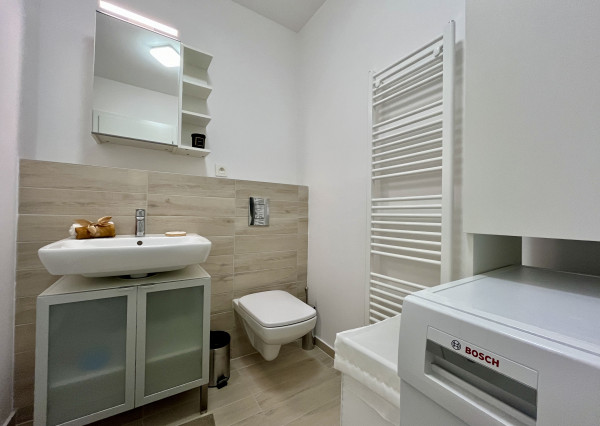 IBA U NÁS! 1,5-izbový byt na prenájom, Malokrasňanská, BA