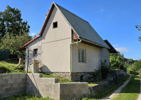 IBA U NÁS! Rekreačná chatka - Vinohrady, Nové Mesto n./V.