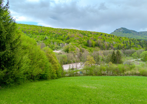 IBA U NÁS! Pozemok na stavbu chaty s výhľadom nad Belušou