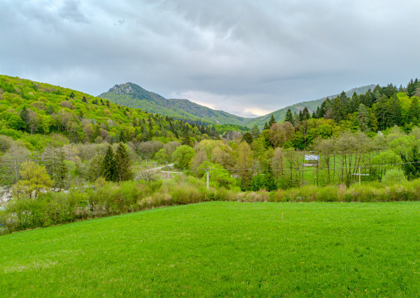 IBA U NÁS! Pozemok na stavbu chaty s výhľadom nad Belušou
