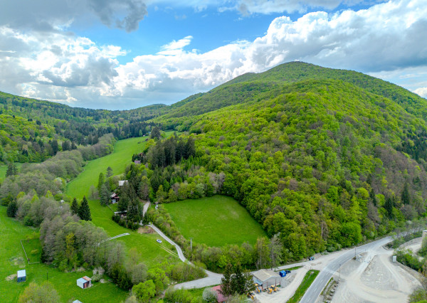 IBA U NÁS! Pozemok na stavbu chaty s výhľadom nad Belušou