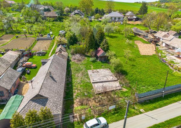 IBA U NÁS! Na predaj Pozemok, záhrada, všetky IS, Chorváty