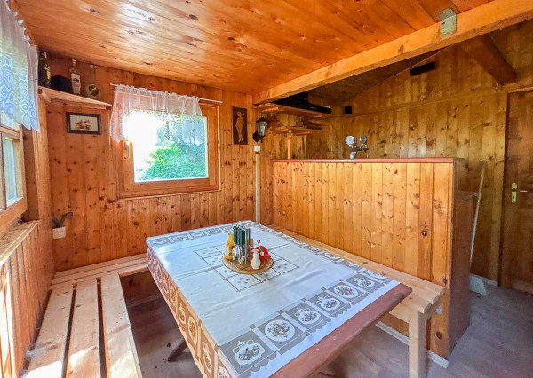 IBA U NÁS! Na predaj Pozemok, záhrada, všetky IS, Chorváty