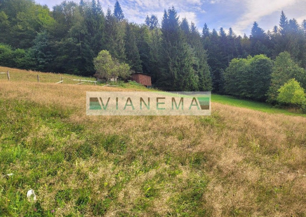 IBA U NÁS! Stavebný pozemok s výhľadom-SKI Čertov, Lazy p.M.