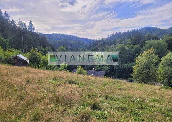 IBA U NÁS! Stavebný pozemok s výhľadom-SKI Čertov, Lazy p.M.