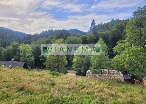 IBA U NÁS! Stavebný pozemok s výhľadom-SKI Čertov, Lazy p.M.