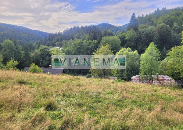 IBA U NÁS! Stavebný pozemok s výhľadom-SKI Čertov, Lazy p.M.