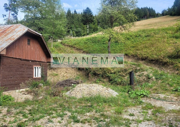 IBA U NÁS! Stavebný pozemok s výhľadom-SKI Čertov, Lazy p.M.