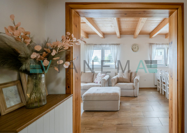 IBA U NÁS! Wellness chata so súpisným číslom na hranici SR/ČR