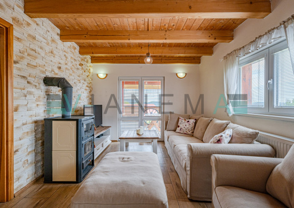 IBA U NÁS! Wellness chata so súpisným číslom na hranici SR/ČR