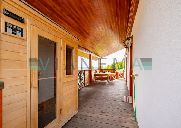 IBA U NÁS! Wellness chata so súpisným číslom na hranici SR/ČR