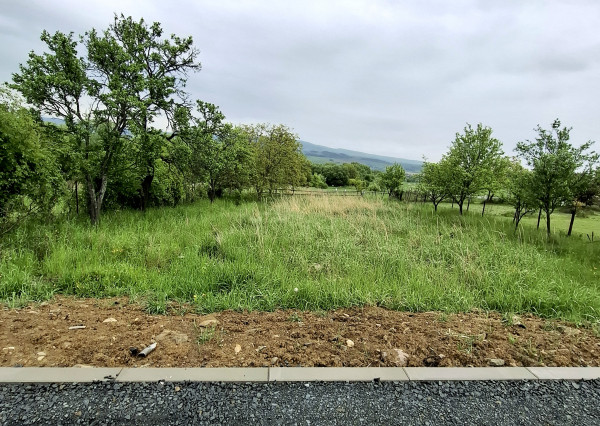 NA PREDAJ! Stavebný pozemok v obci Okružná, okres Prešov