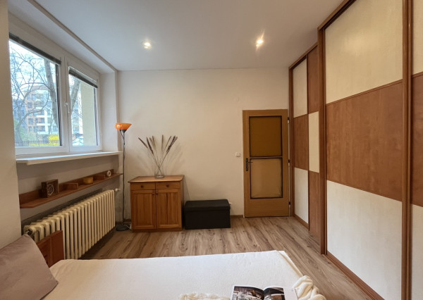 IBA U NÁS! Útulný 2-izbový byt Krížna BA - Staré Mesto