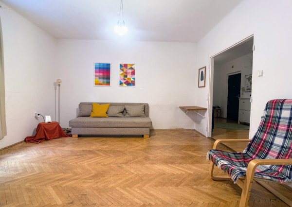 IBA U NÁS! svetlý a priestranný byt s dubovými parketami