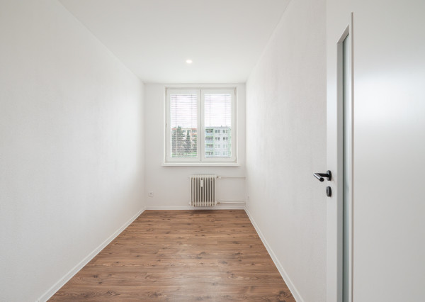 REZERVOVANÝ! 3-izb byt po kompletnej rekonštrukcii v Medzeve