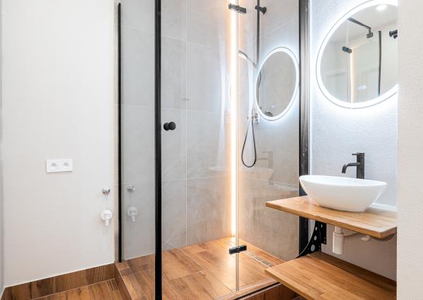 REZERVOVANÝ! 3-izb byt po kompletnej rekonštrukcii v Medzeve