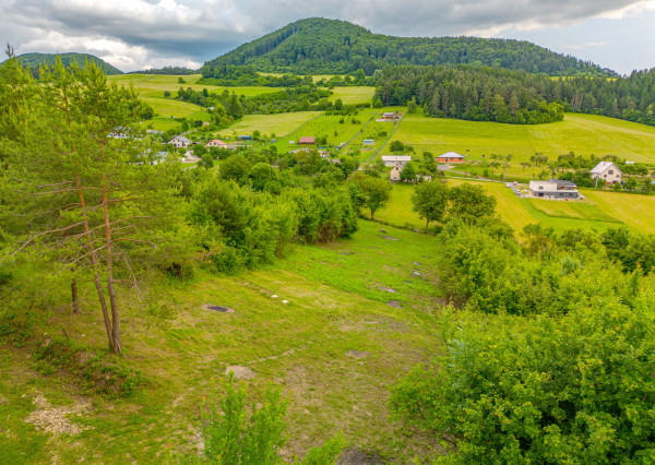 IBA U NÁS! Na predaj rekreačný pozemok v obci Udiča, 2.214m2