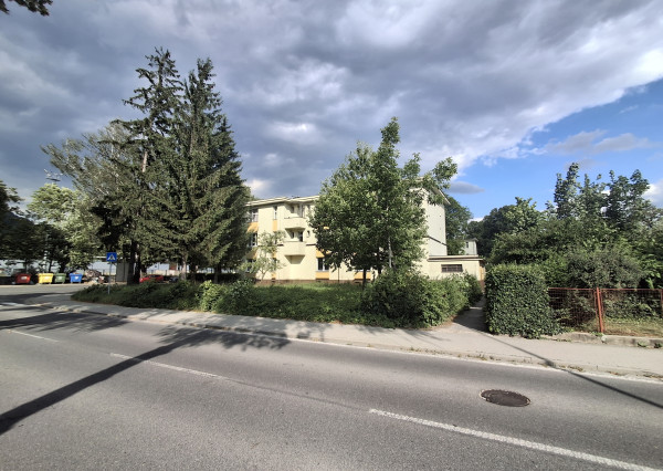 IBA U NÁS!Na predaj stavebný pozemok v meste Pov. Bystrica