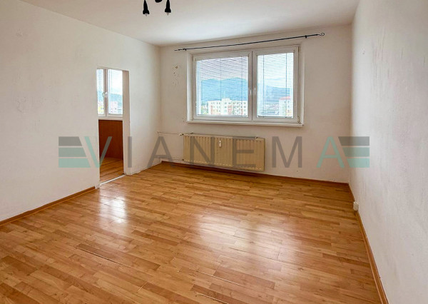 IBA U NÁS! 3 izbový byt, loggia, Juh,  Edelényska, Rožňava