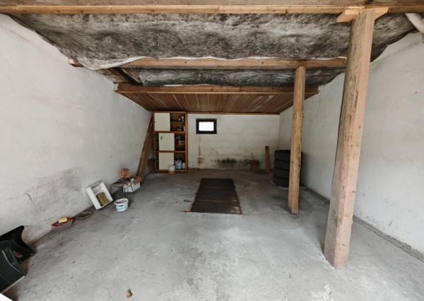 IBA U NÁS! Dvoj - garáž v Oravskej Lesnej s pozemkom