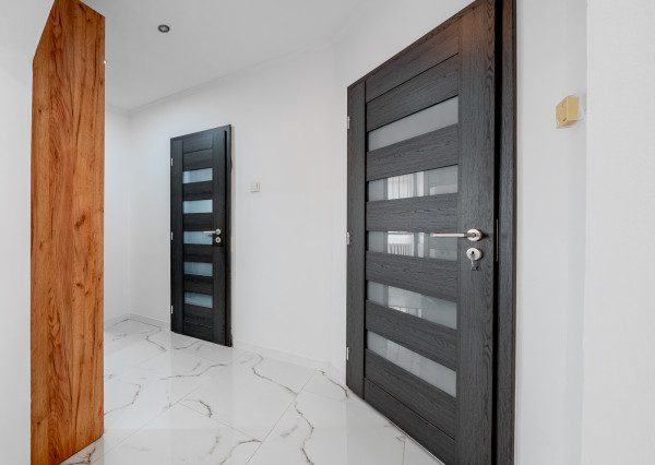 IBA U NÁS! Na predaj poschodový rodinný dom, Michalovce