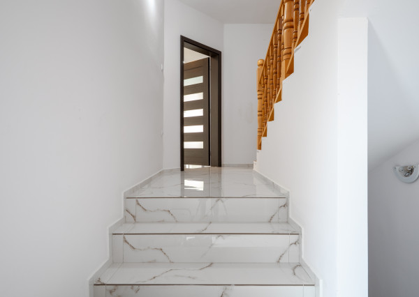 IBA U NÁS! Na predaj poschodový rodinný dom, Michalovce