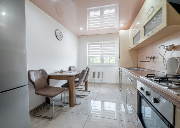 IBA U NÁS! Na predaj poschodový rodinný dom, Michalovce