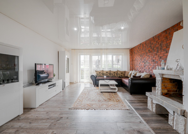 IBA U NÁS! Na predaj poschodový rodinný dom, Michalovce