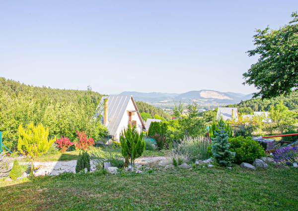 Rekreačná chata s nádherným výhľadom - Lednické Rovne,Púchov