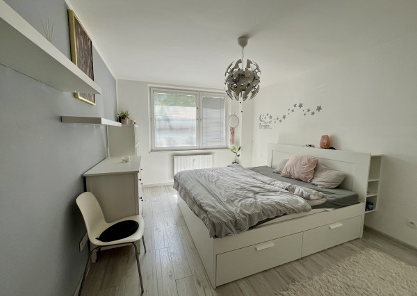 Na predaj prerobený 3-izbový byt v BA Ružinov, Chlumeckého